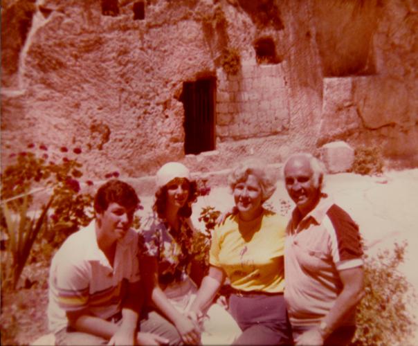 fam at open tomb-Jerusalem-1980